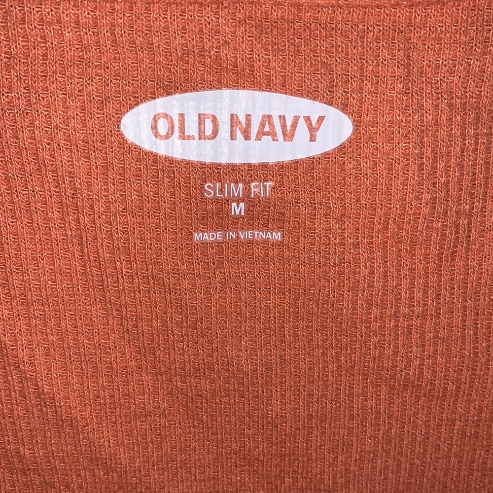 tank top - Picture 2 of 3